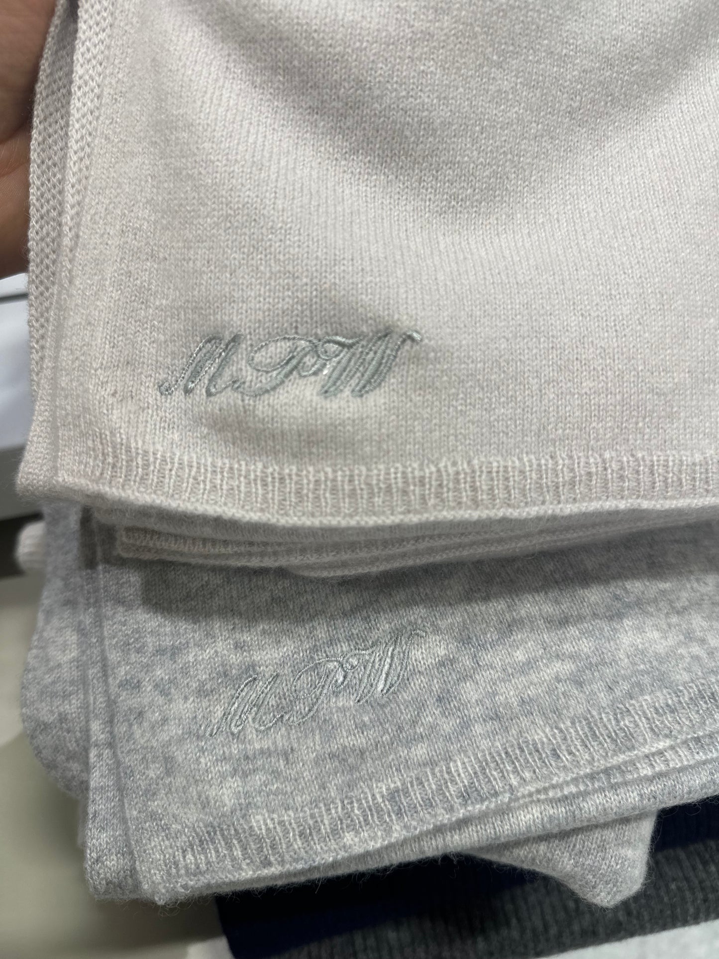 English Grey Cashmere Travel Wrap