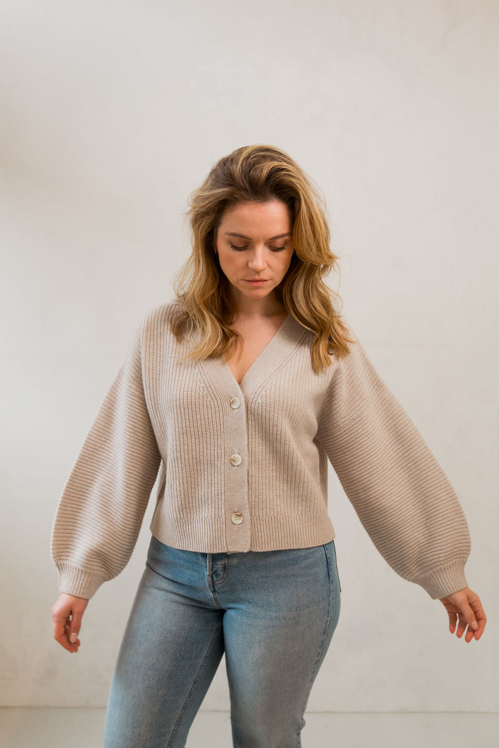 Jennifer Cardigan in Pebble Grey