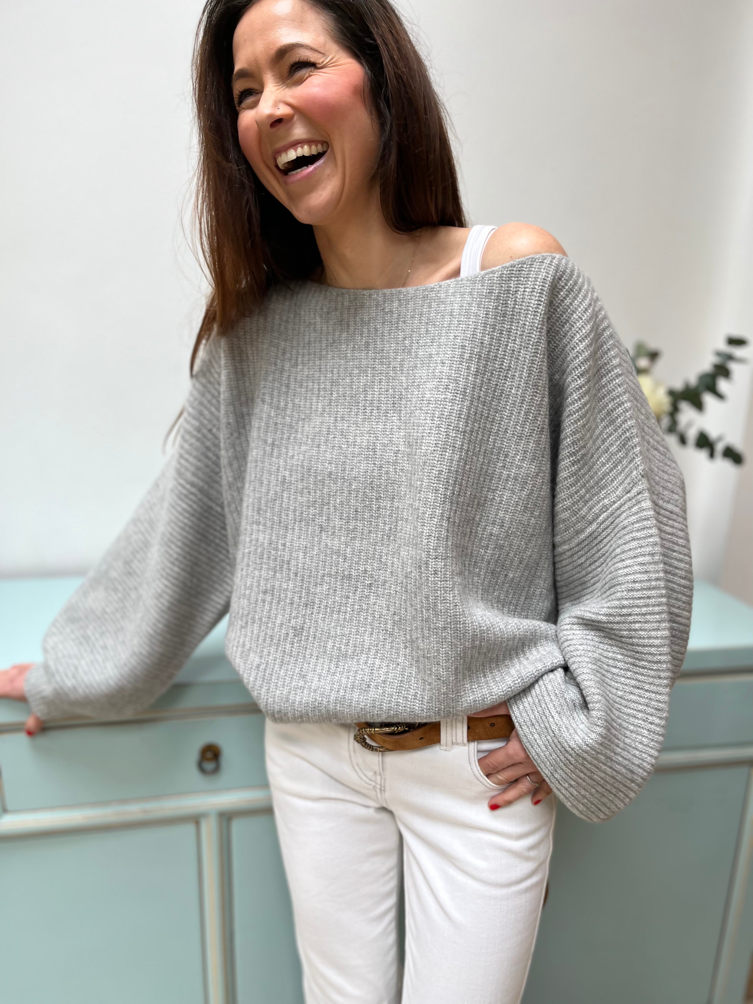 Fifi Off-The-Shoulder Cashmere Sweater English Grey